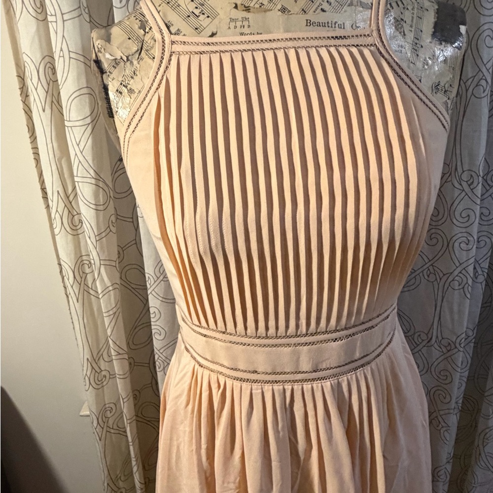 Club Monaco Peach Pleated Midi Dress